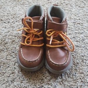 Carter boots size 7 toddler boys